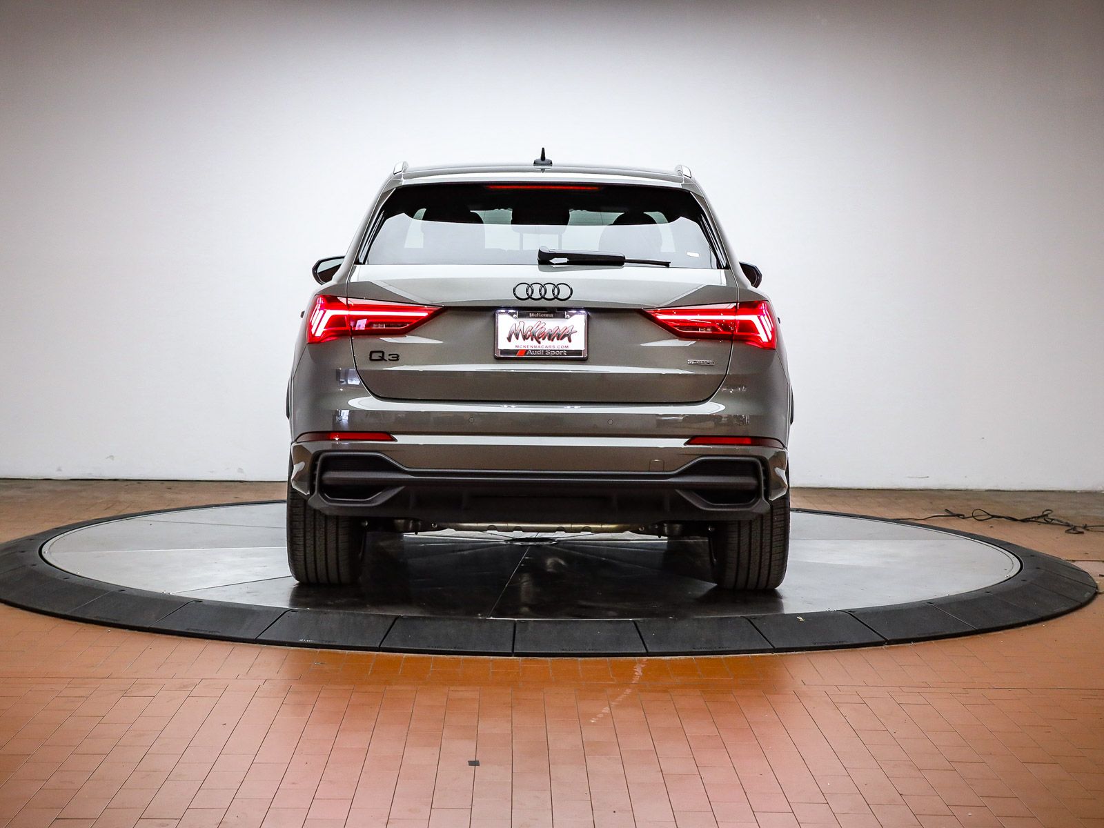 2025 Audi Q3 Premium photo 2
