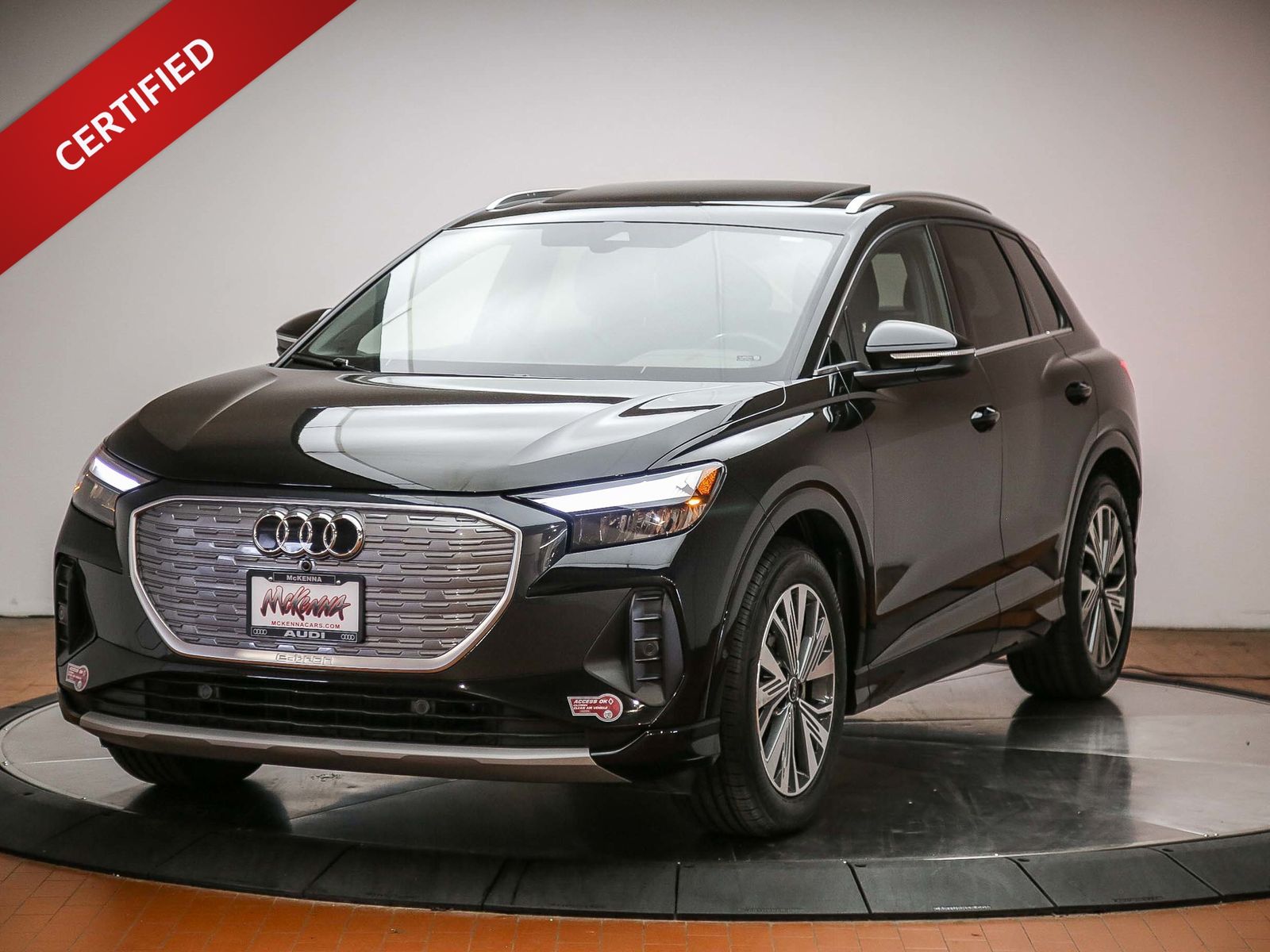 2023 Audi Q4 e-tron 40 Premium Plus's photo