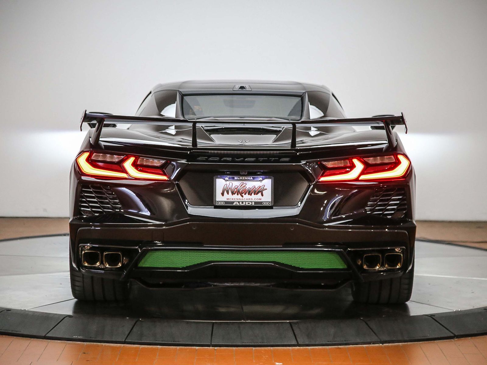 2022 Chevrolet Corvette Stingray photo 2