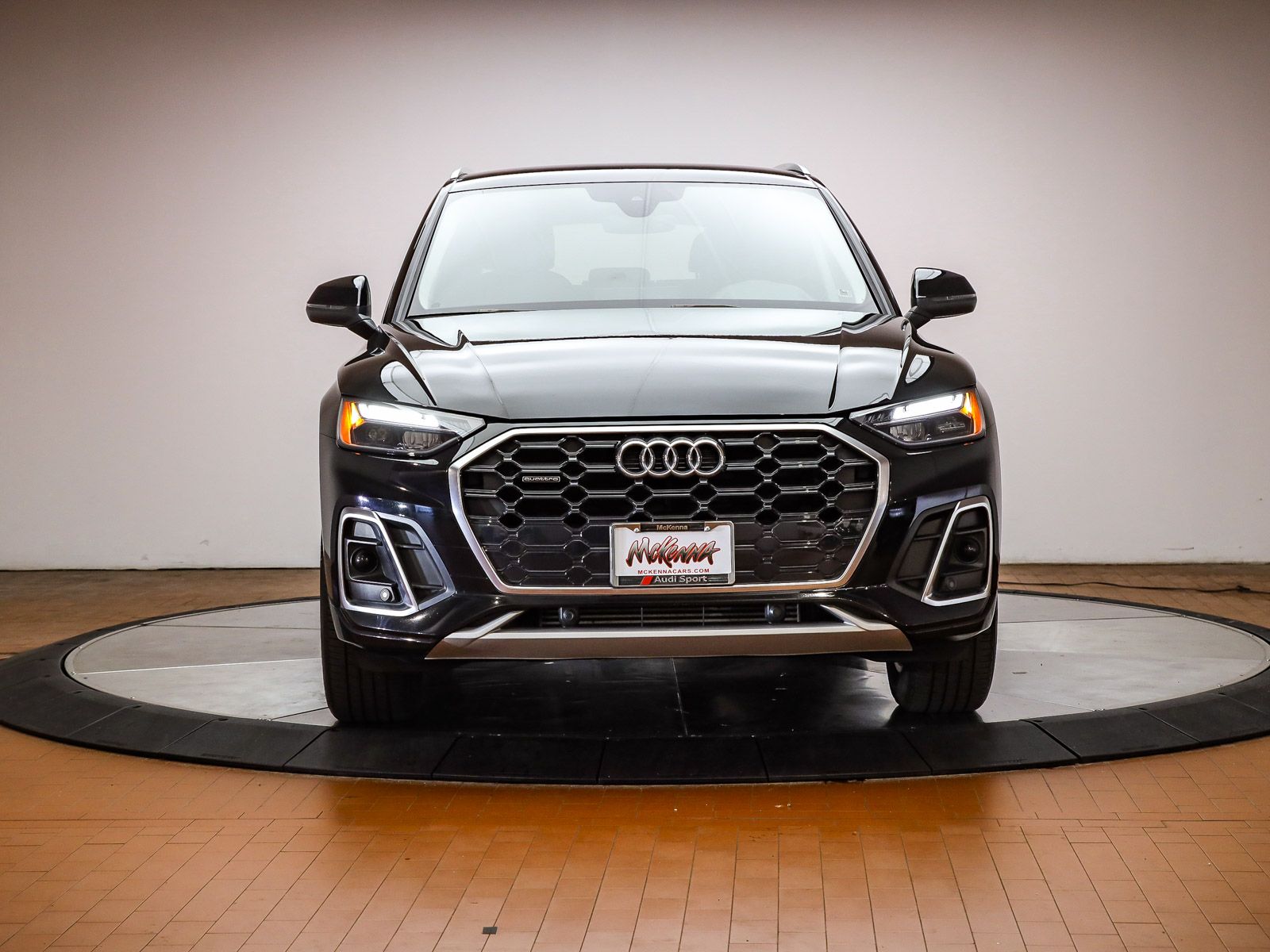 2023 Audi Q5 45 S Line Premium photo 6