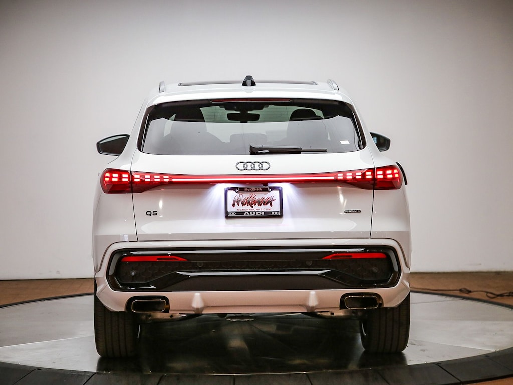 New 2026 Audi Q5 2.0T Premium Plus SUV