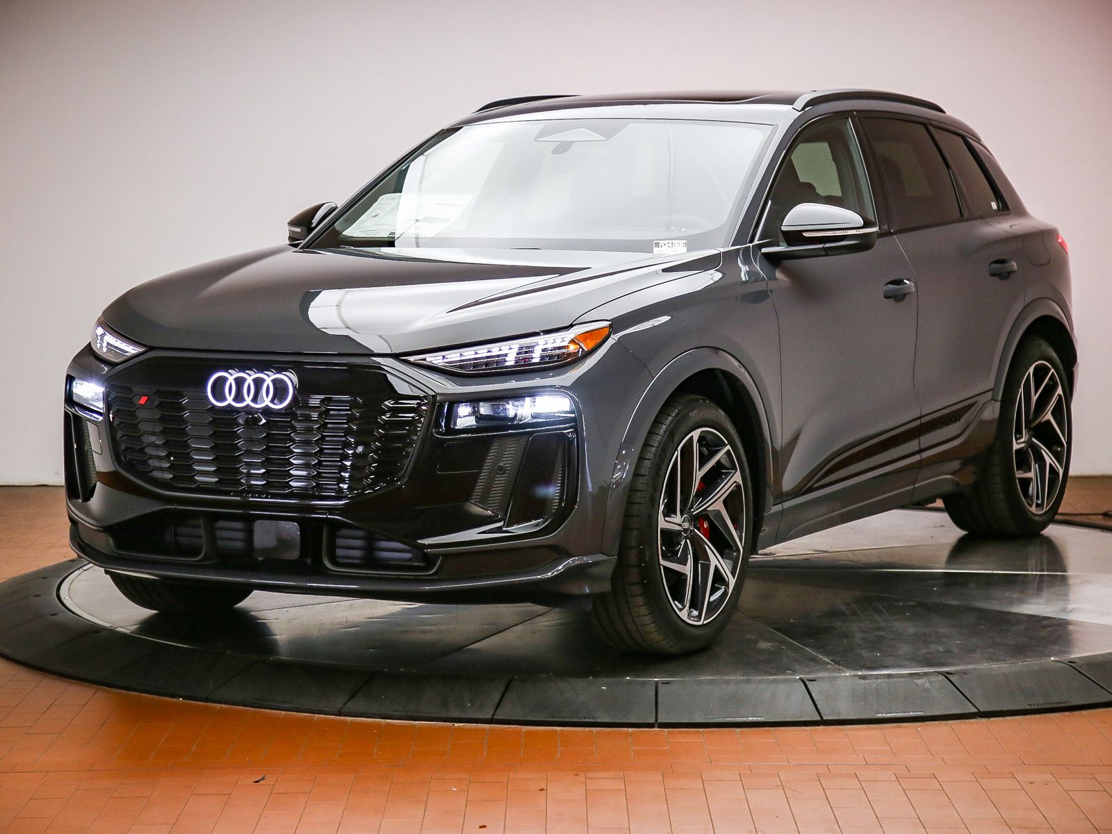 2027 Audi SQ6 e-tron Premium Plus quattro's photo