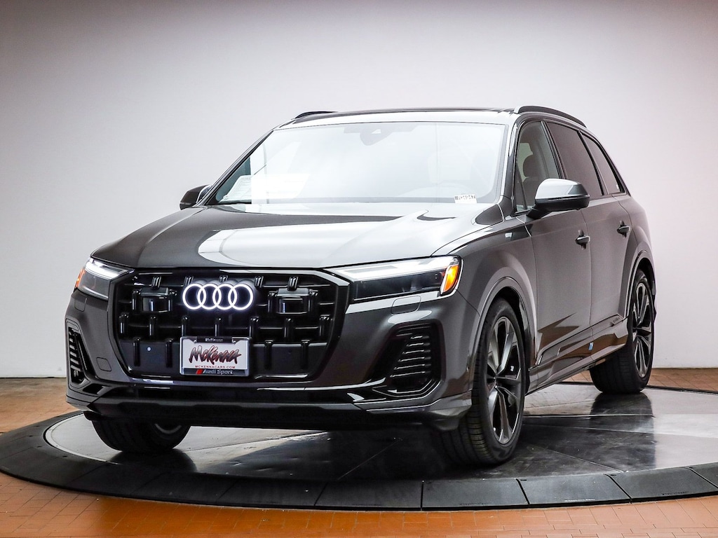 New 2026 Audi Q7 55 Premium SUV