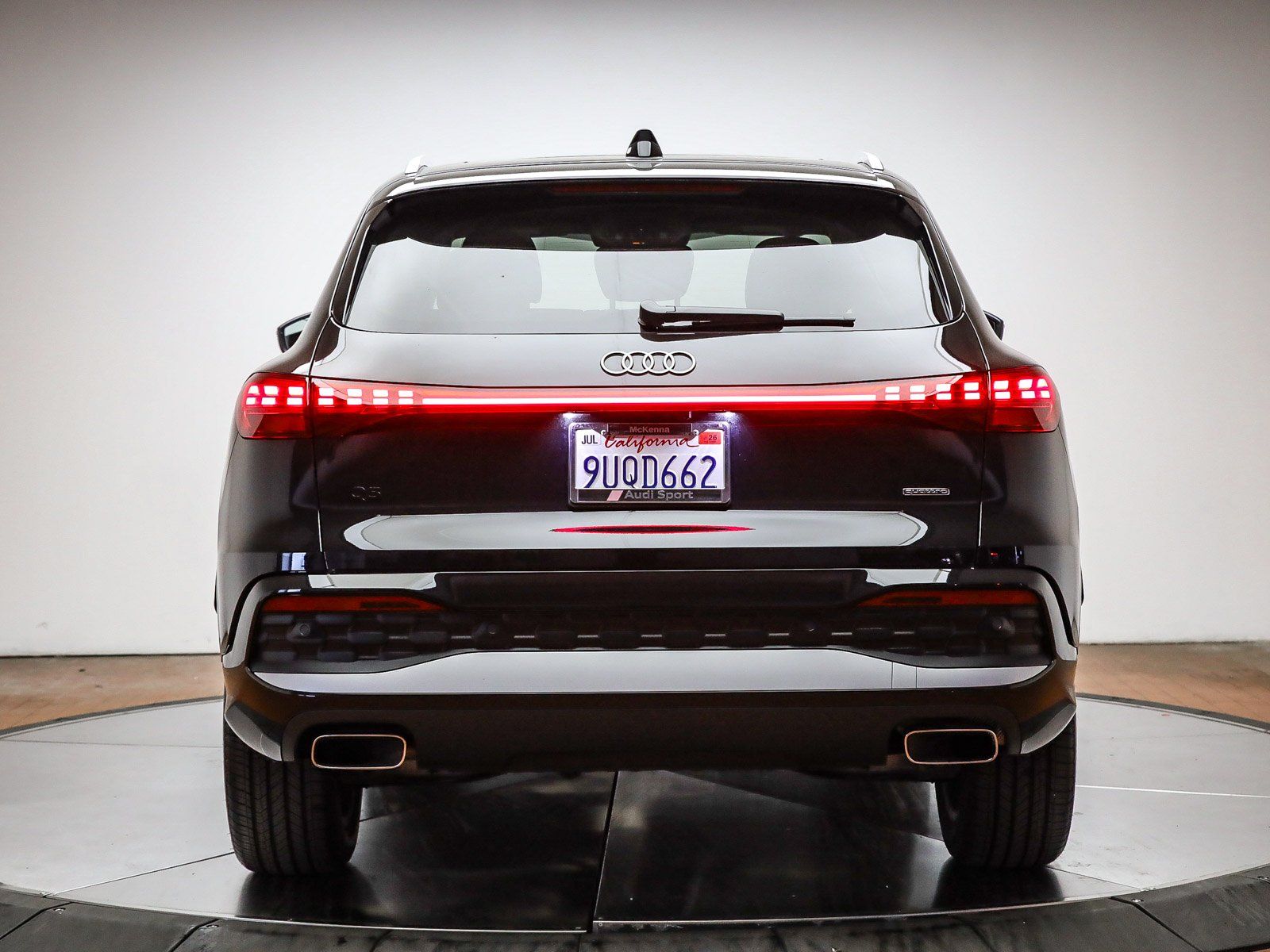 2025 Audi Q5 2.0T Premium photo 3