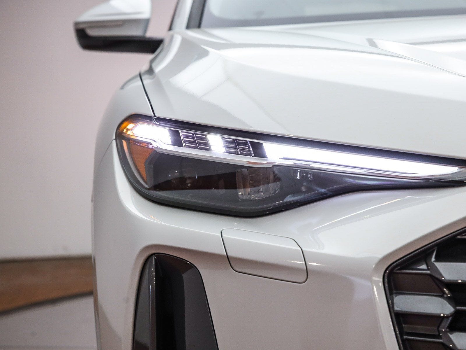 2025 Audi Q5 2.0T Premium Plus photo 4