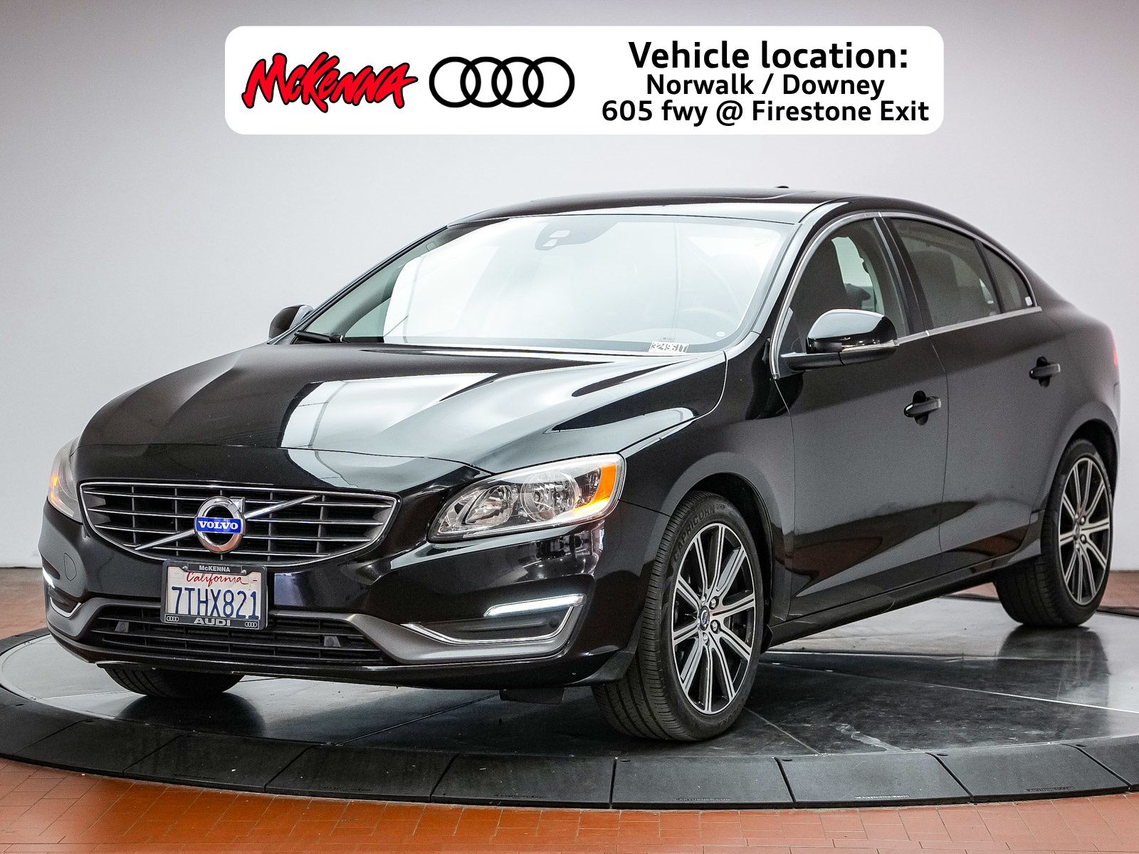 2016 Volvo S60 T5 Drive-E FWD Inscription Premier's photo