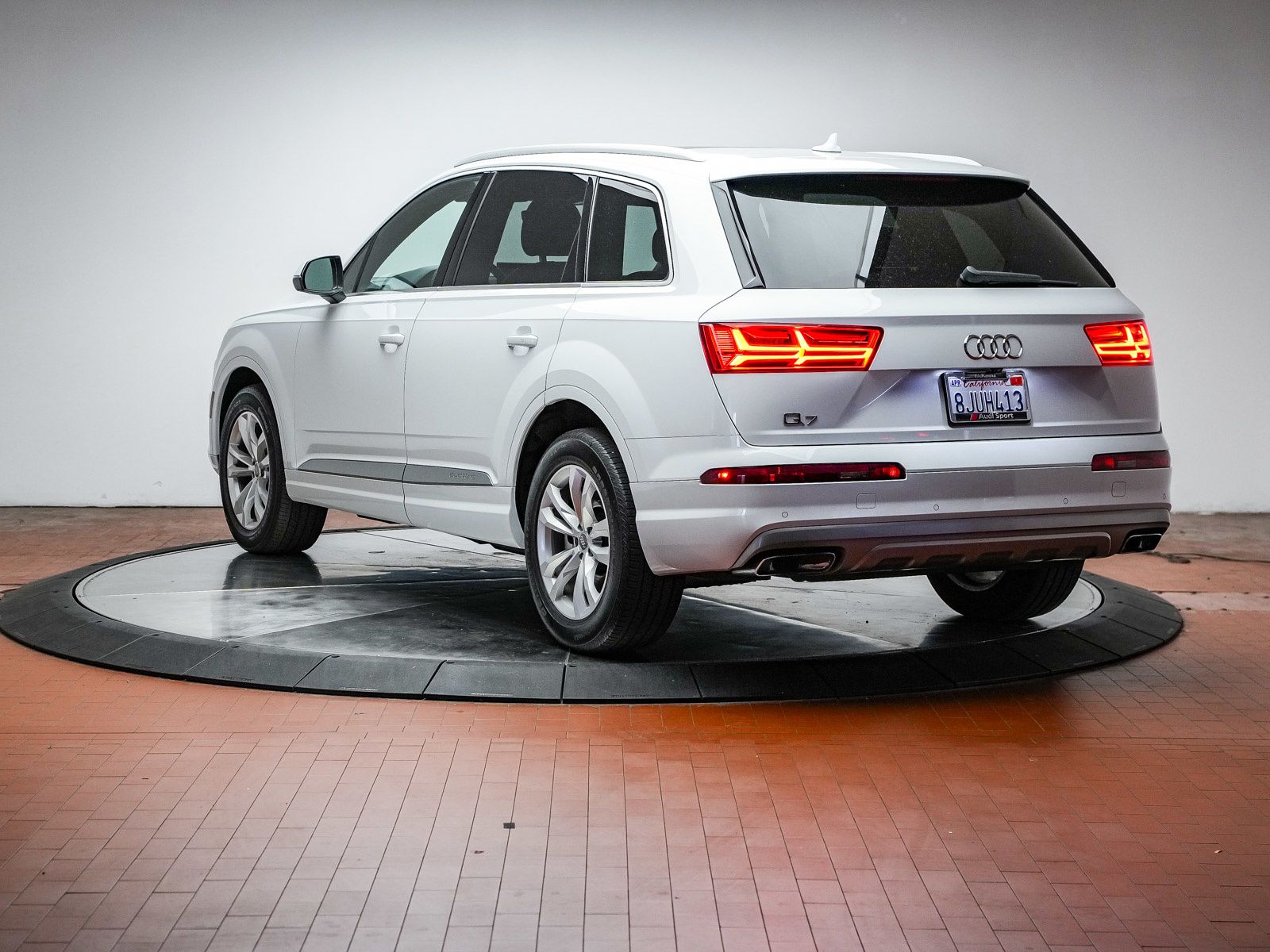 Used 2019 Audi Q7 Premium with VIN WA1AAAF73KD011513 for sale in Norwalk, CA