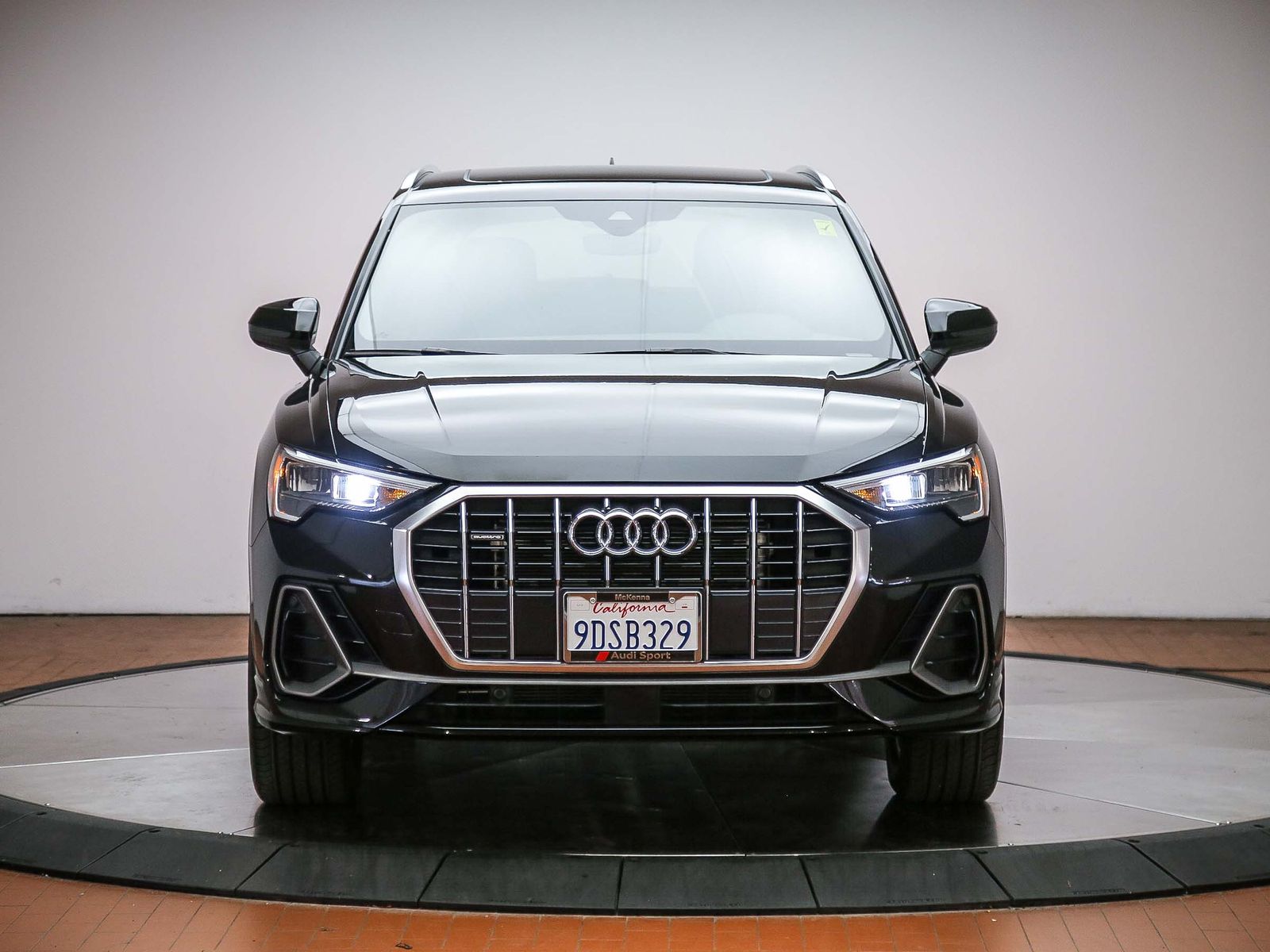 2022 Audi Q3 Premium photo 6