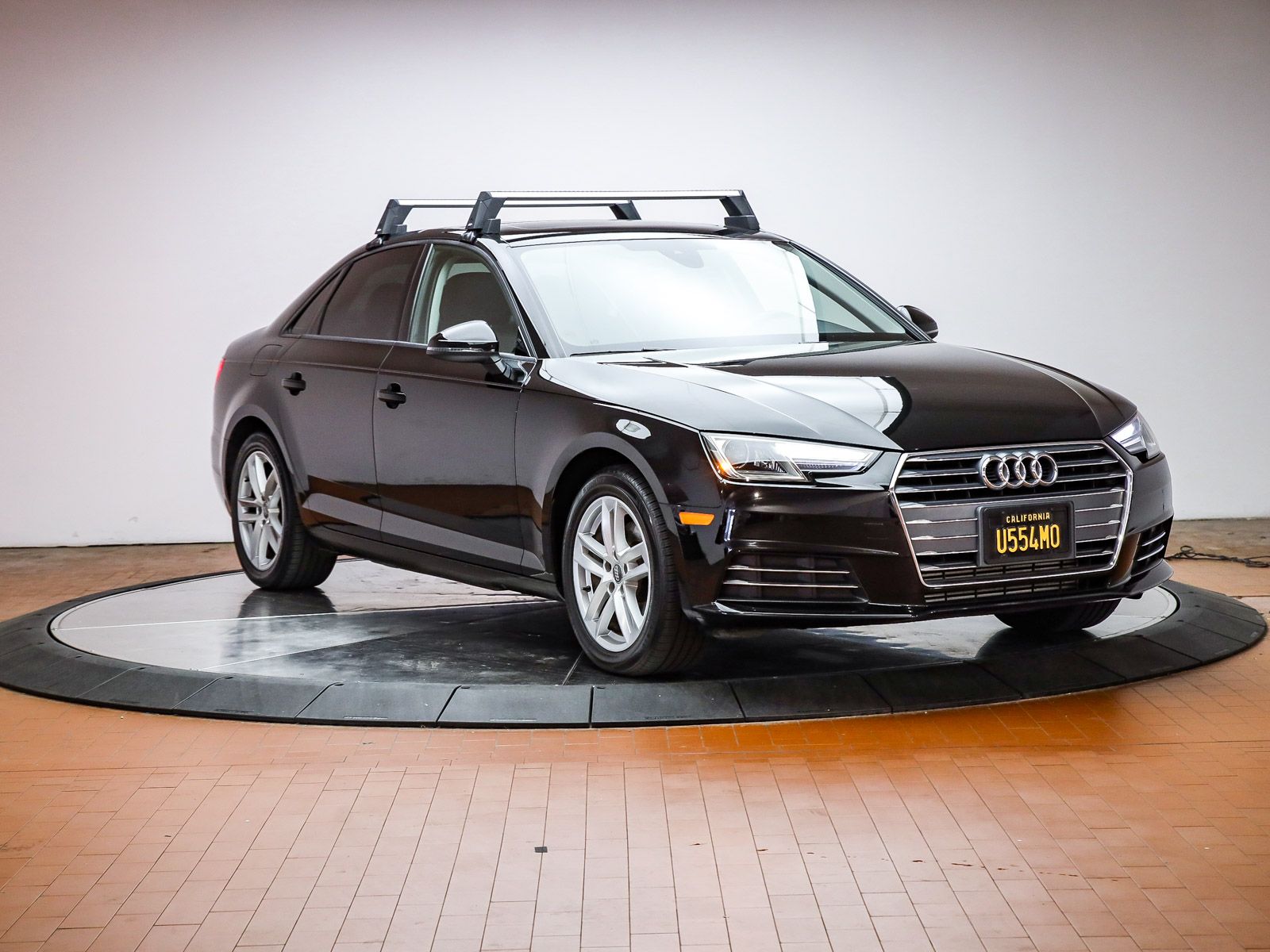 2017 Audi A4 2.0T Ultra Premium photo 5