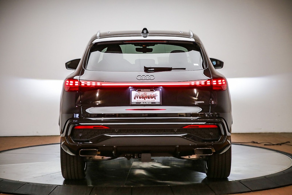 New 2026 Audi Q5 2.0T Premium Plus SUV