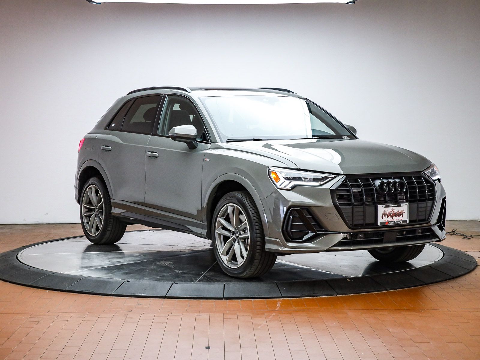 2025 Audi Q3 Premium photo 5