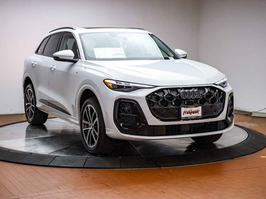New 2026 Audi Q5 2.0T Premium Plus SUV