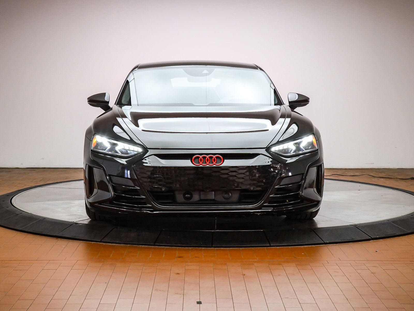 2023 Audi RS e-tron GT Base photo 5