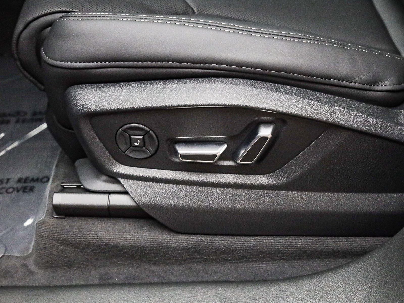 2026 Audi Q8 Prestige - Photo 23