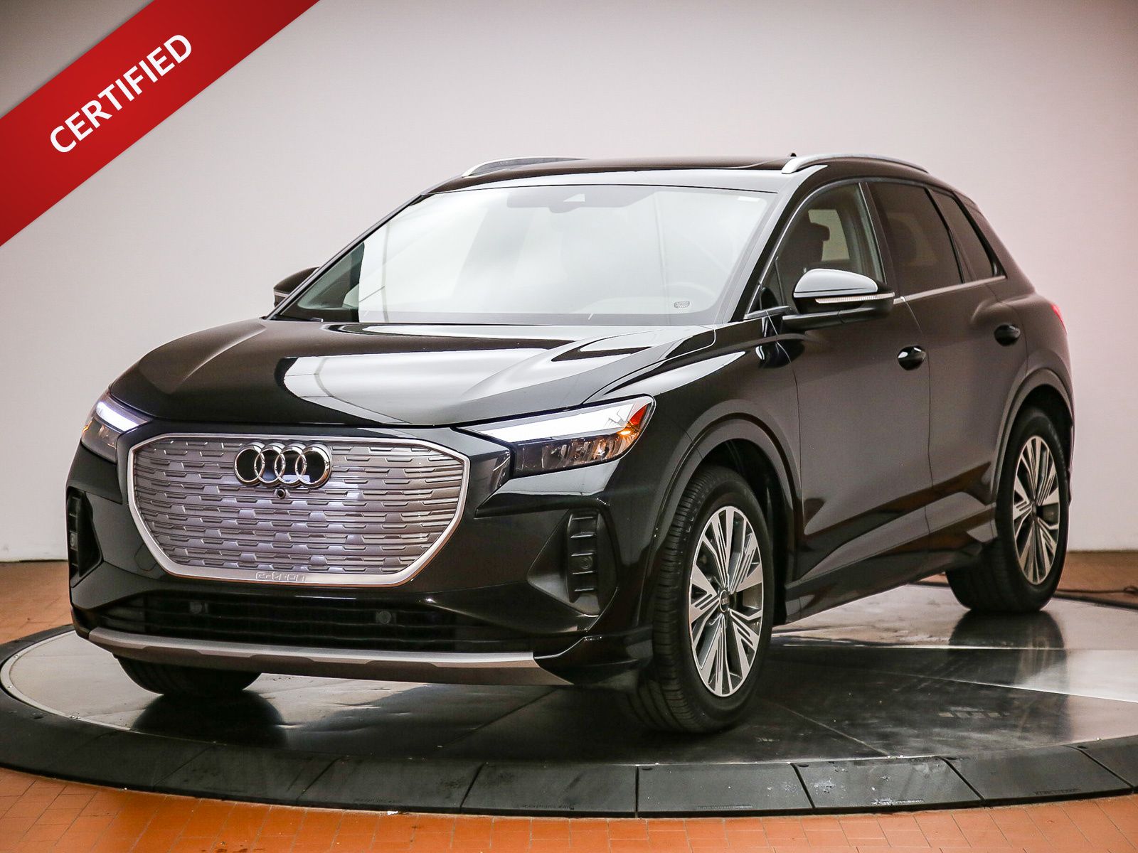 2023 Audi Q4 e-tron 40 Premium's photo