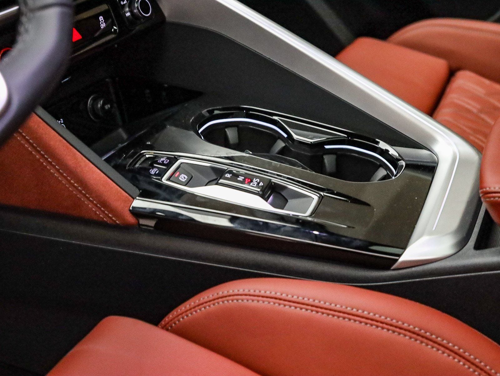 2025 Audi SQ5 Premium Plus - Photo 25