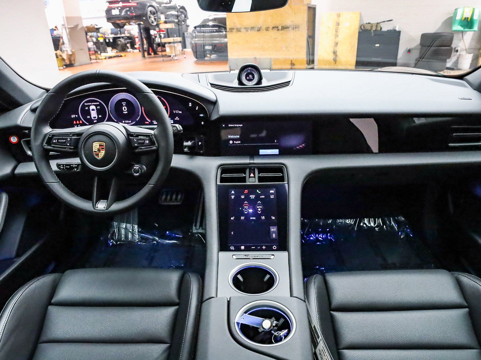 2025 Porsche Taycan S - Photo 16