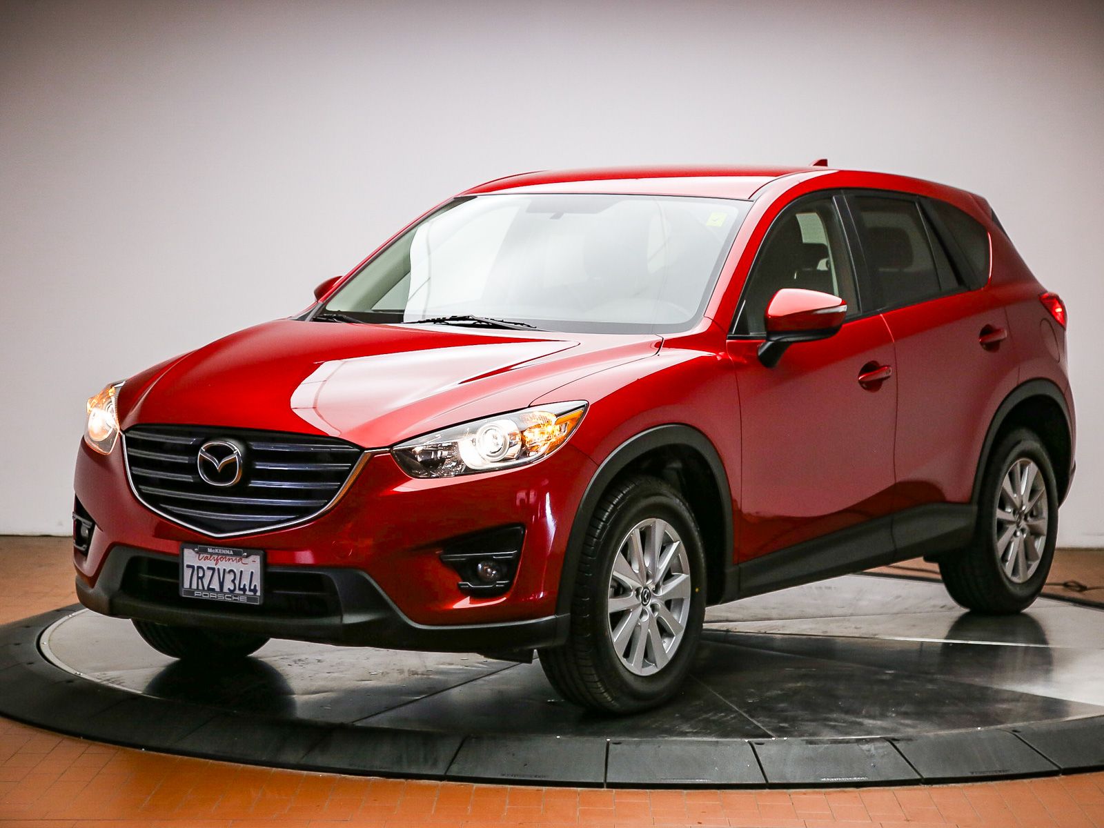 2016 Mazda CX-5 Touring auto's photo