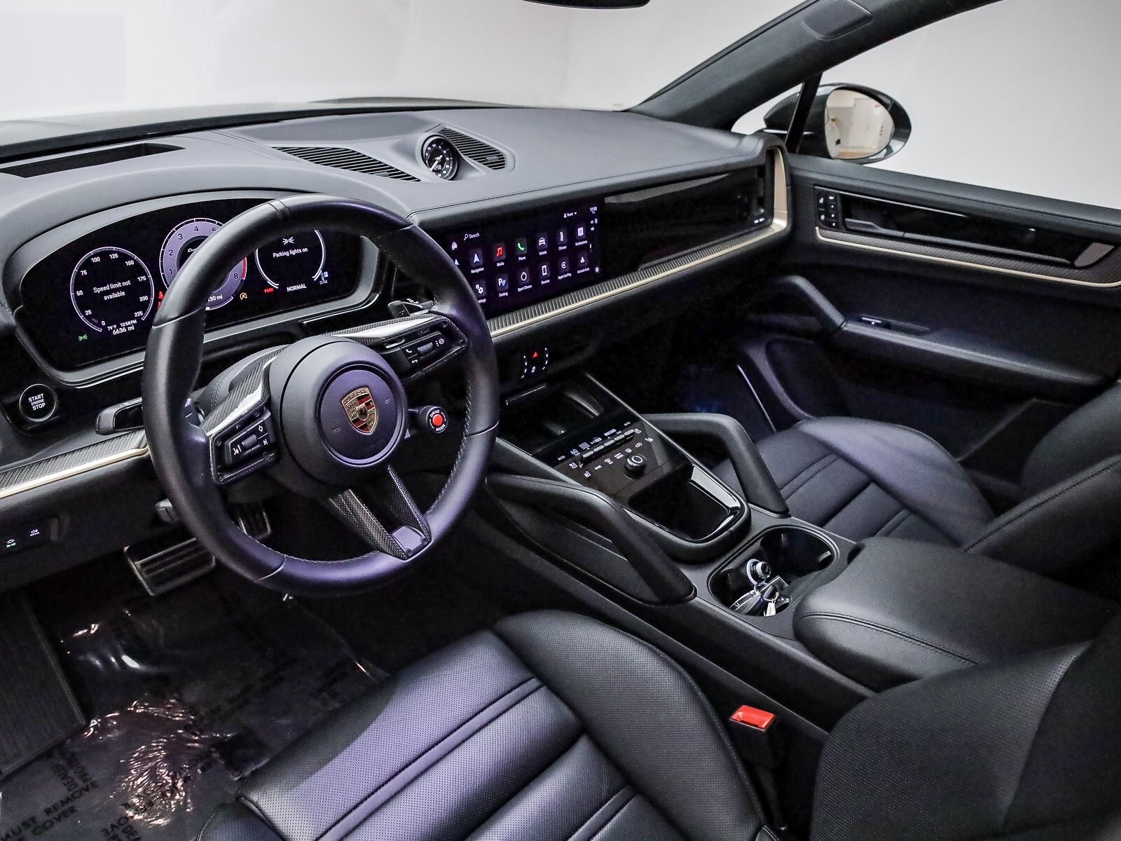 2024 Porsche Cayenne Coupe Turbo GT photo 4