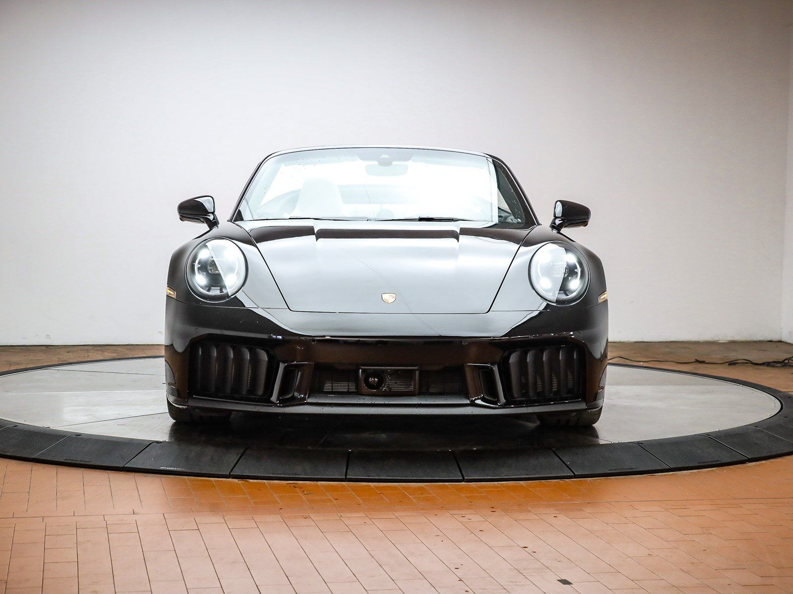 2026 Porsche 911 GTS - Photo 13