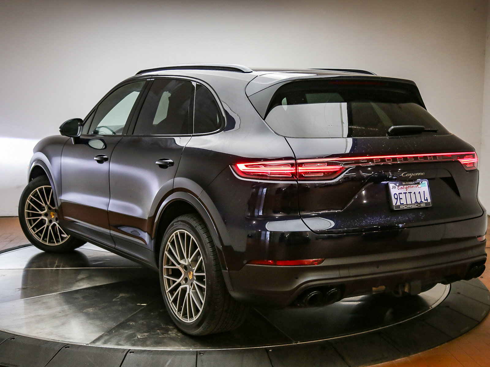 Certified 2023 Porsche Cayenne Platinum Edition SUV