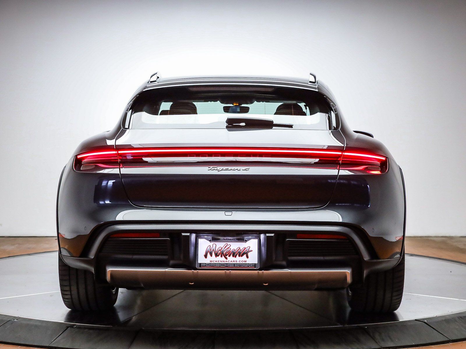 2025 Porsche Taycan Base - Photo 7