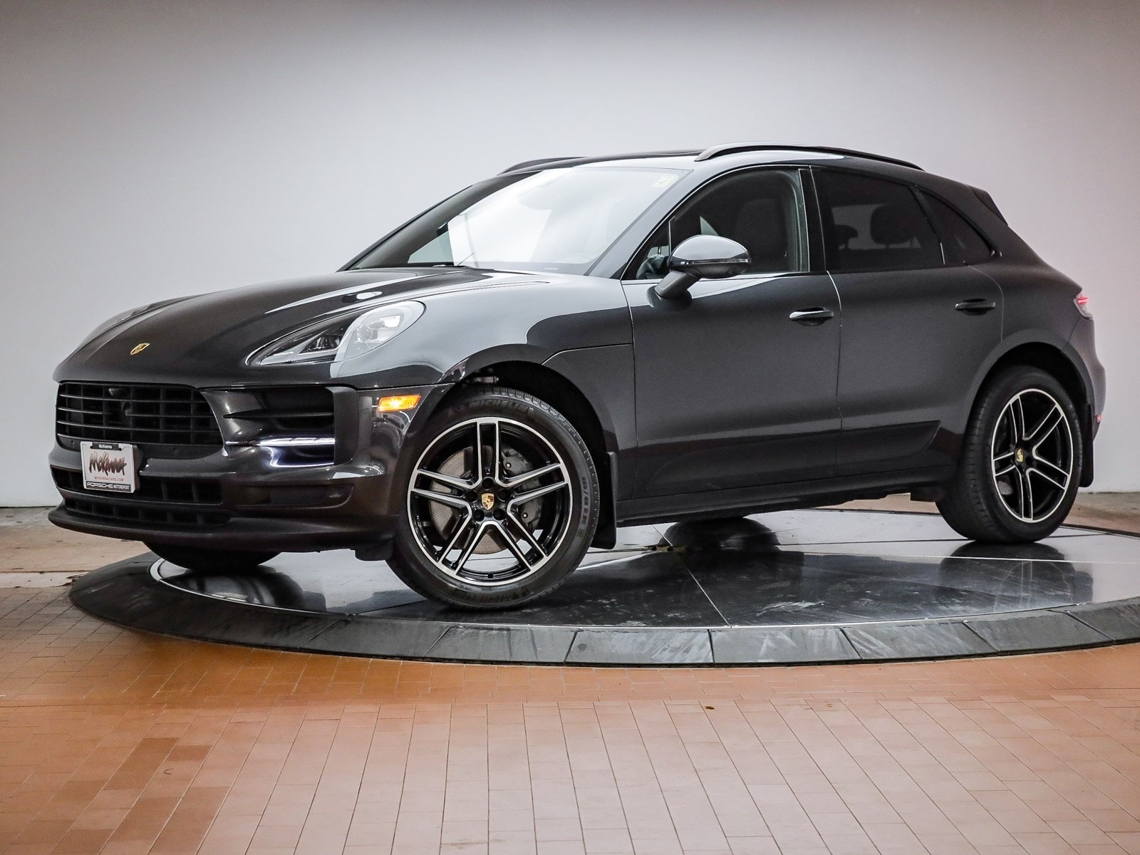 2020 Porsche Macan S