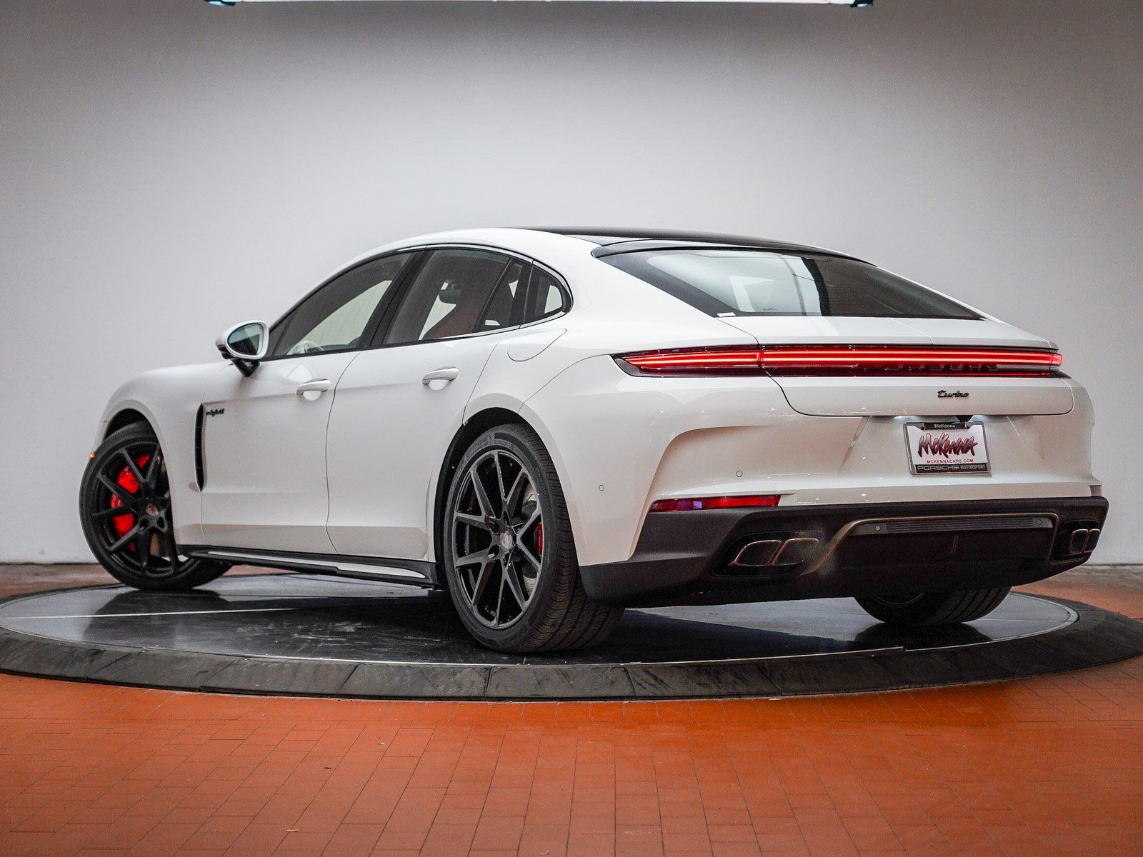 2026 Porsche Panamera Turbo E-Hybrid