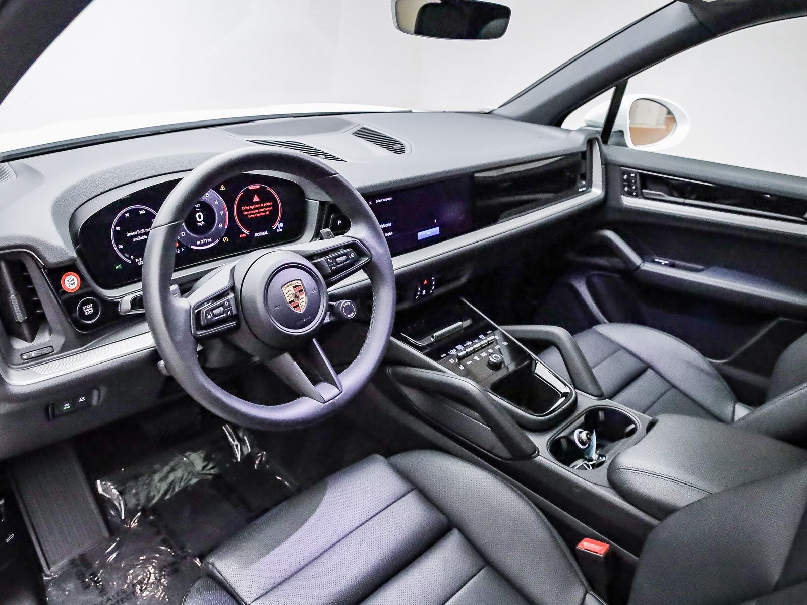 2025 Porsche Cayenne photo 4