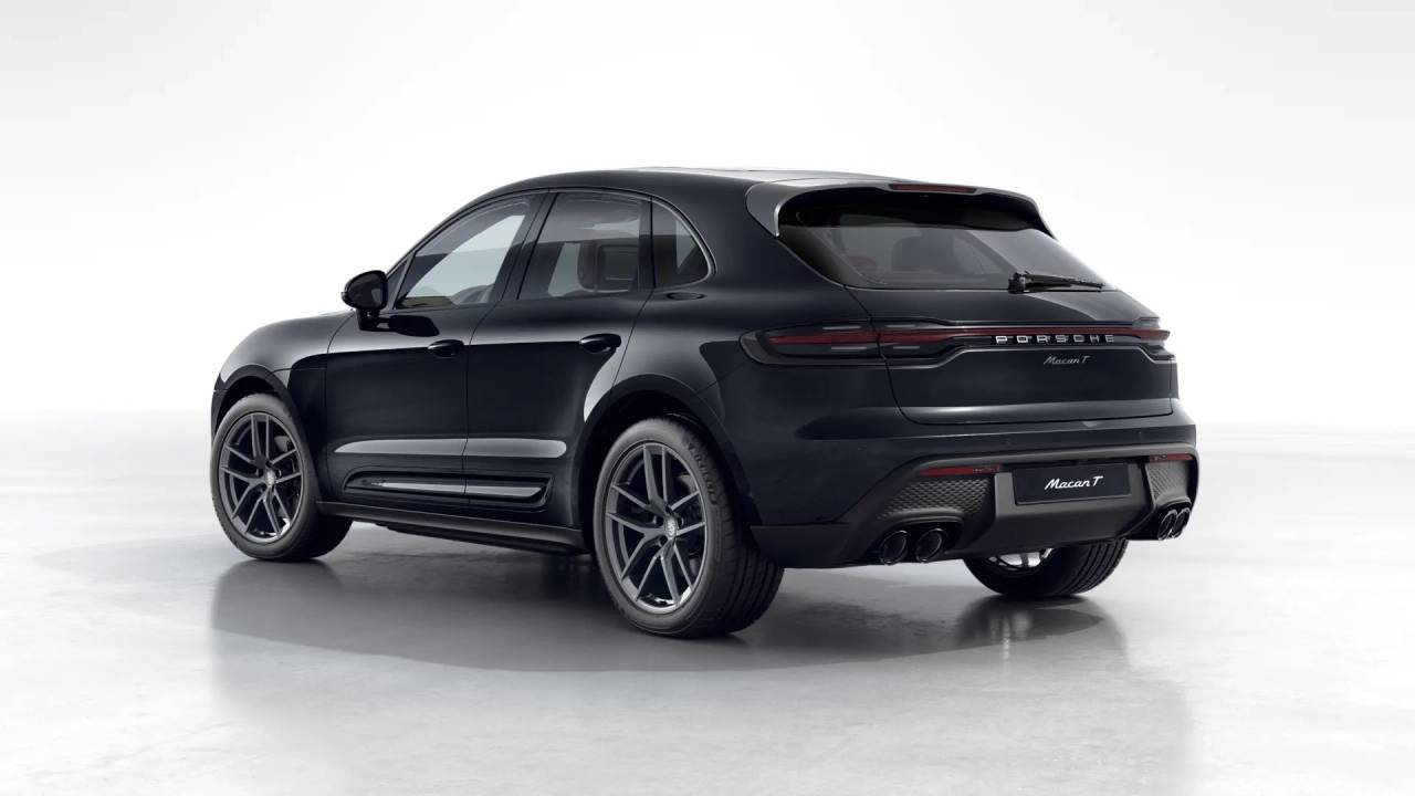 2026 Porsche Macan T photo 3
