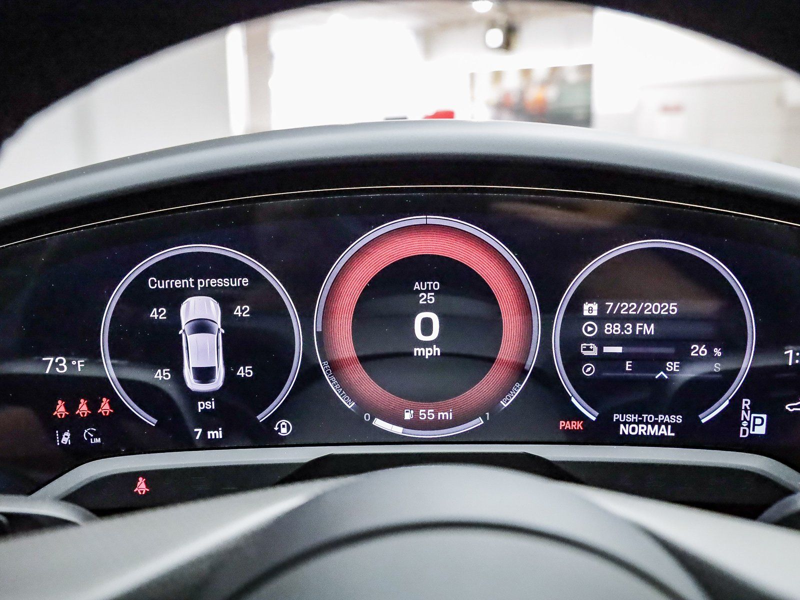 2025 Porsche Taycan GTS - Photo 28