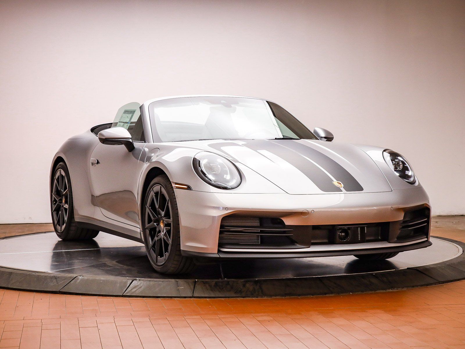 2026 Porsche 911 - Photo 14