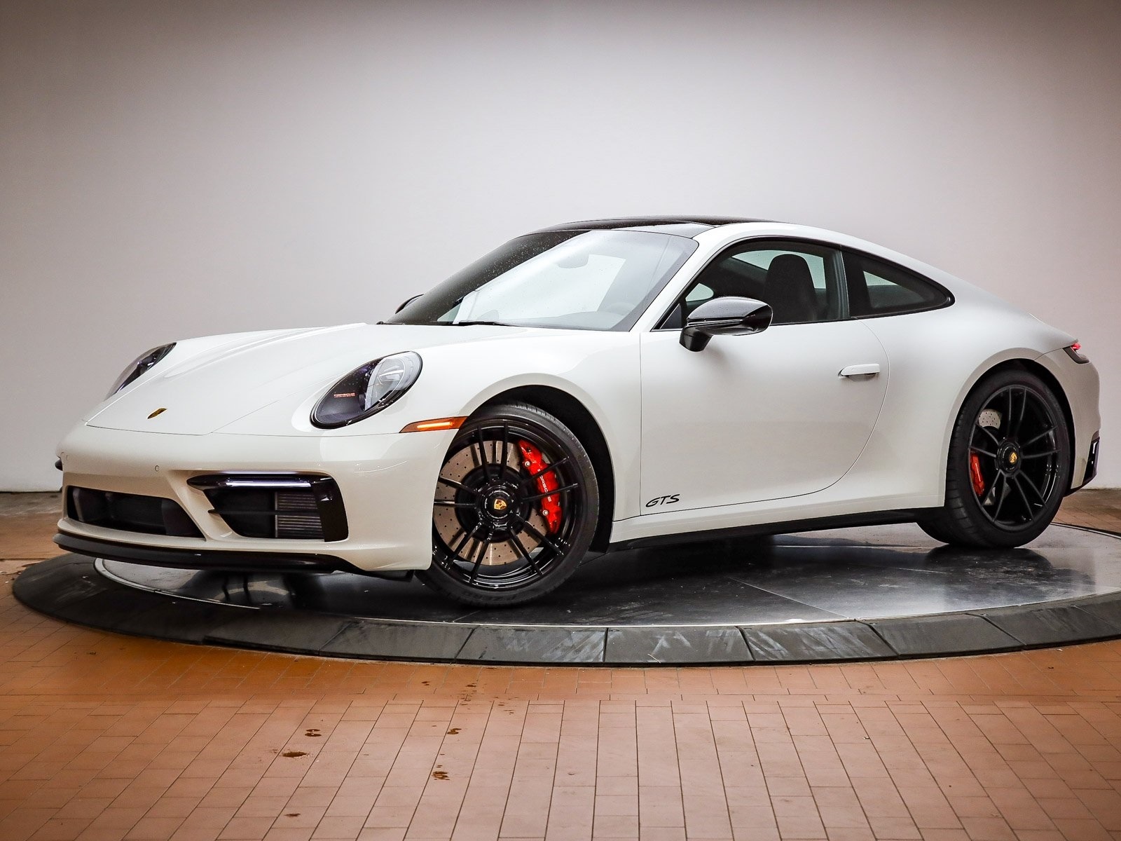 2024 Porsche 911 GTS's photo