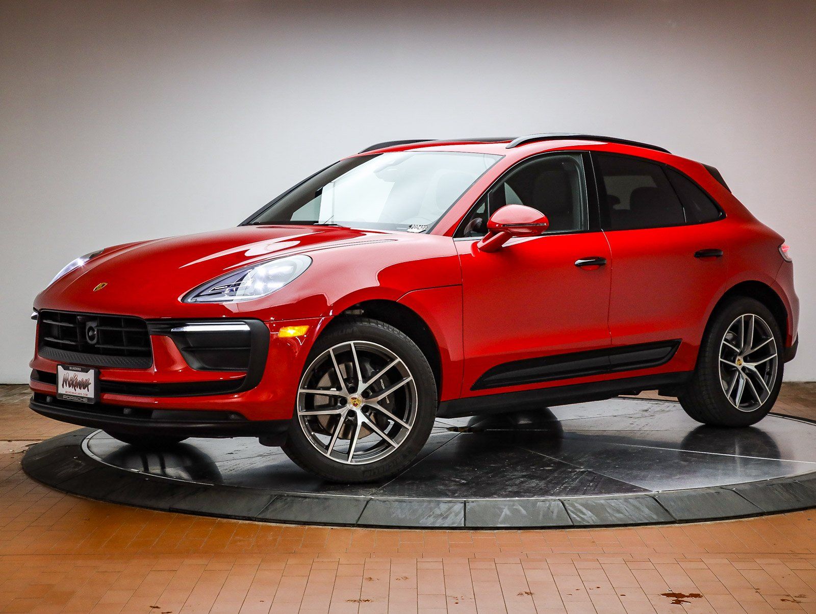 2025 Porsche Macan T