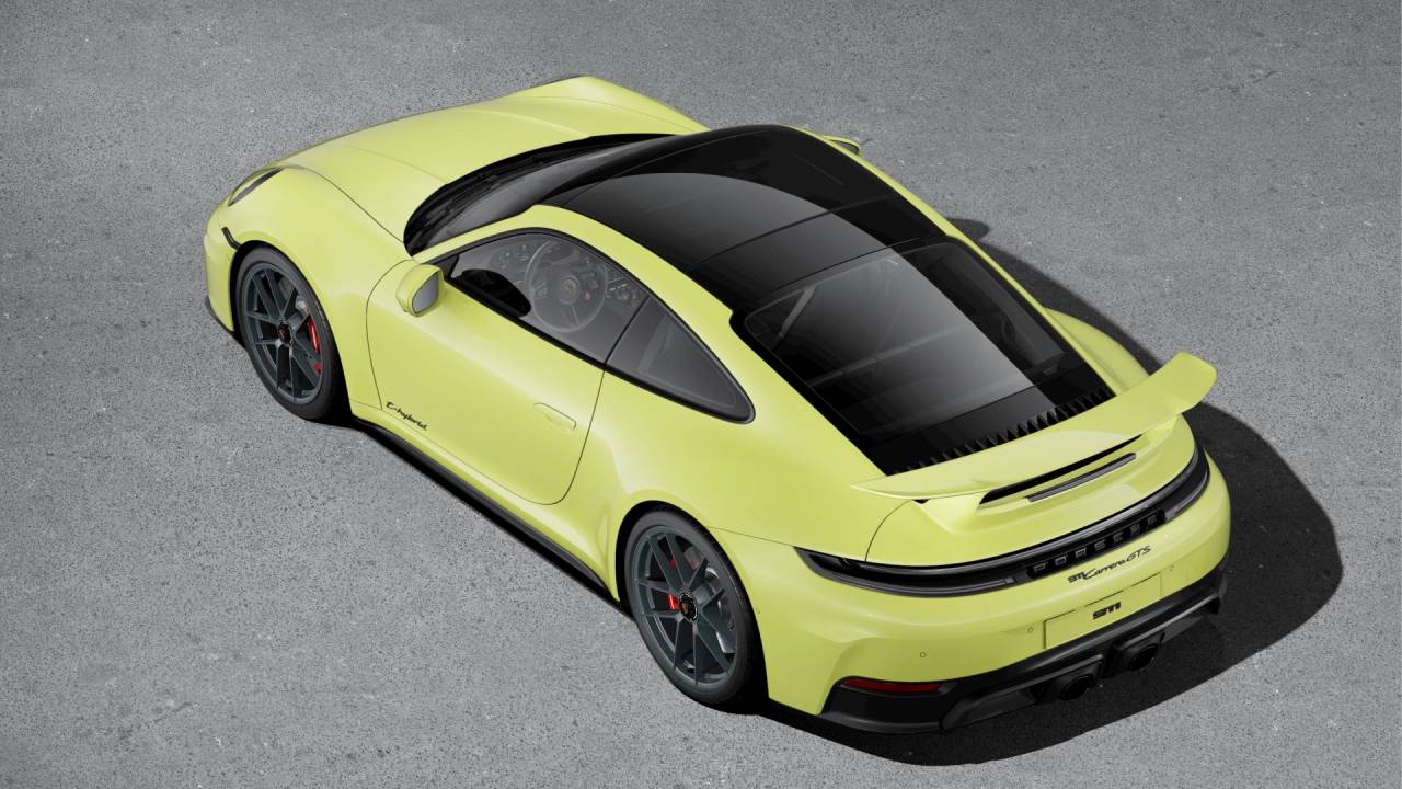 2026 Porsche 911 4 GTS photo 4