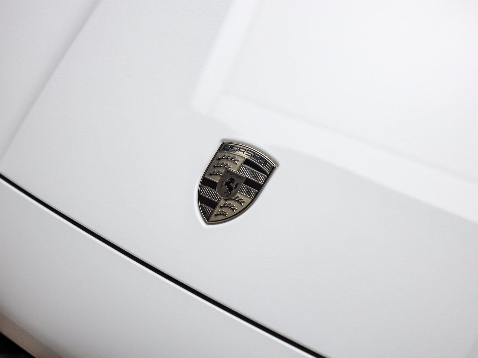 2026 Porsche Cayenne Coup Turbo E-Hybrid - Photo 12