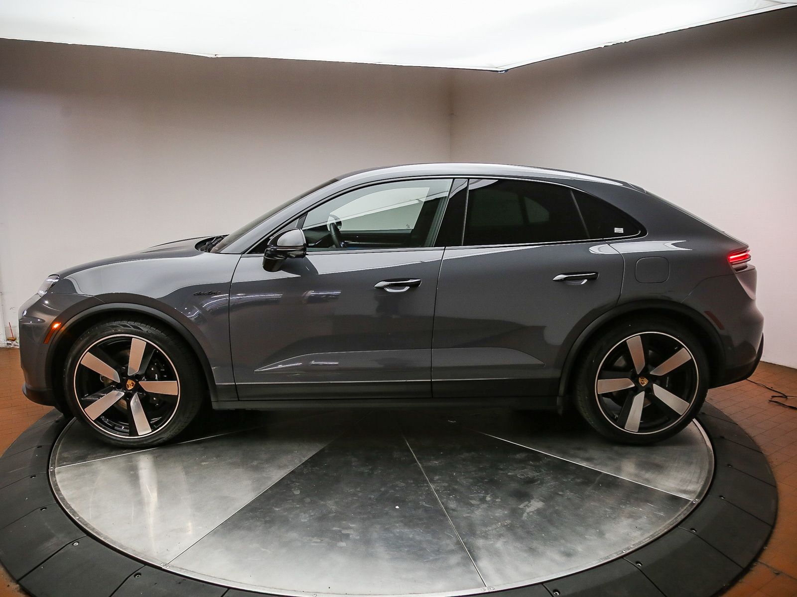 Certified 2025 Porsche Macan S with VIN WP1AB2XA1SL154013 for sale in Norwalk, CA