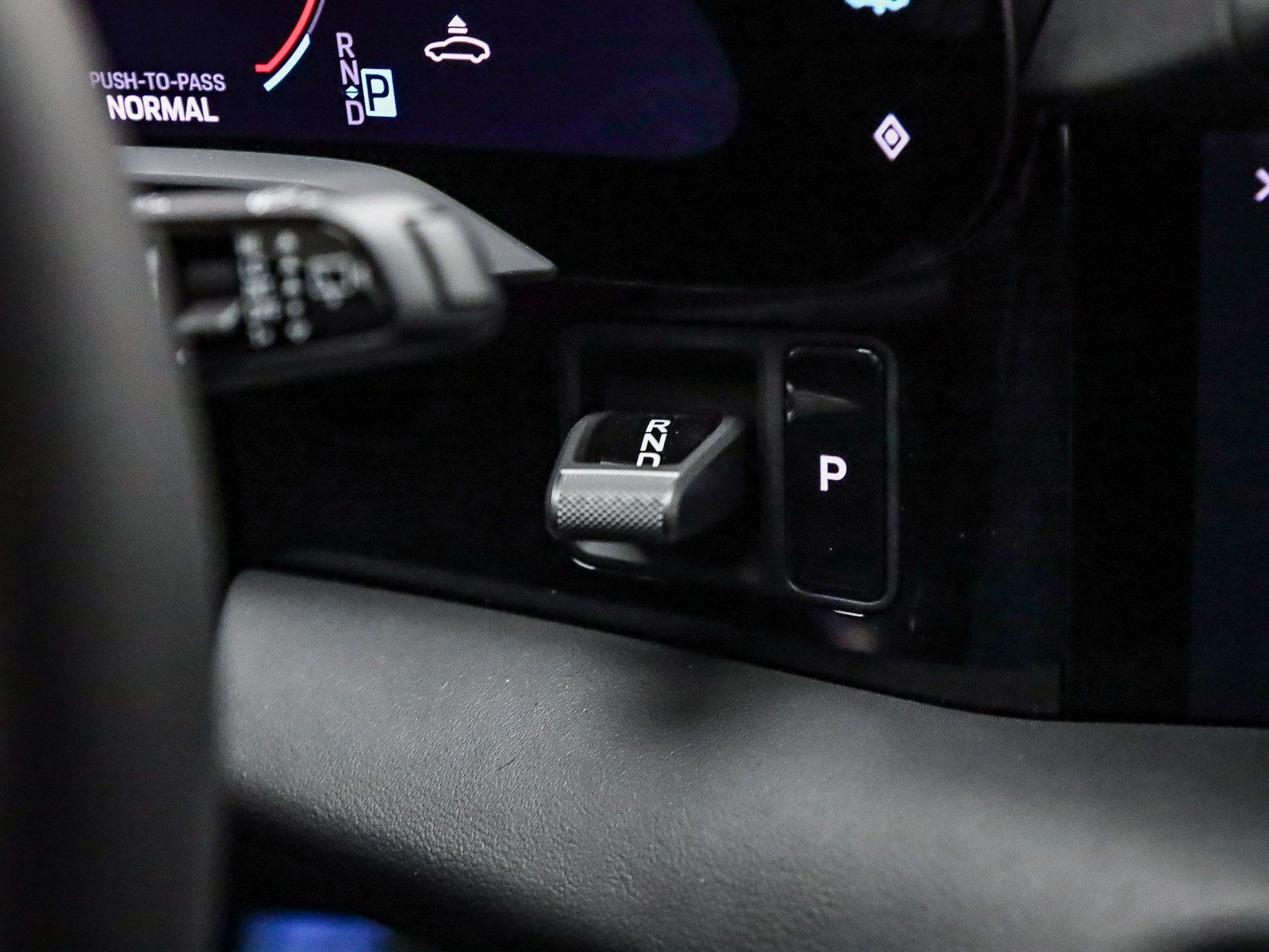 2025 Porsche Taycan S - Photo 27