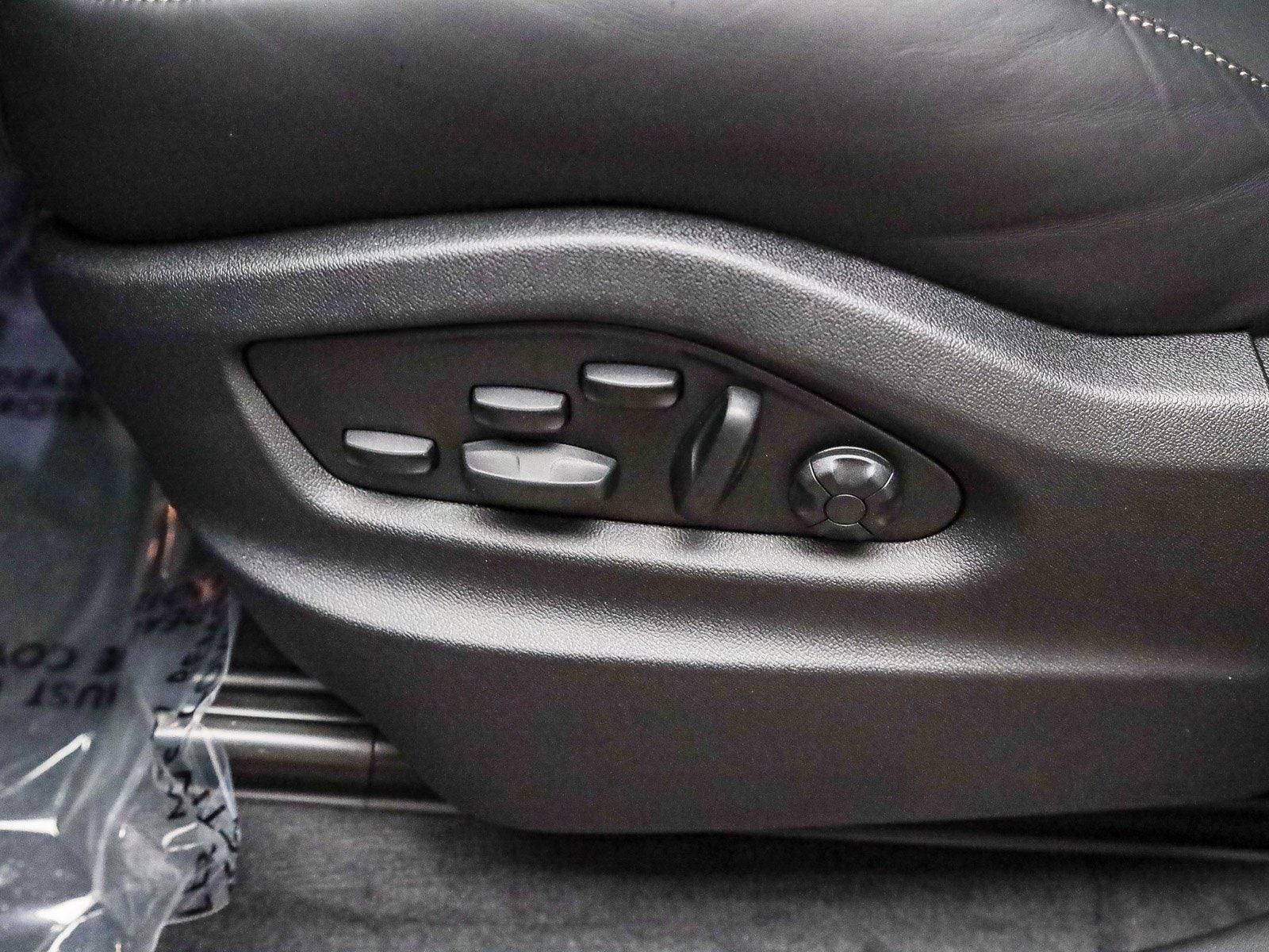 2026 Porsche Cayenne Coup Turbo E-Hybrid - Photo 25