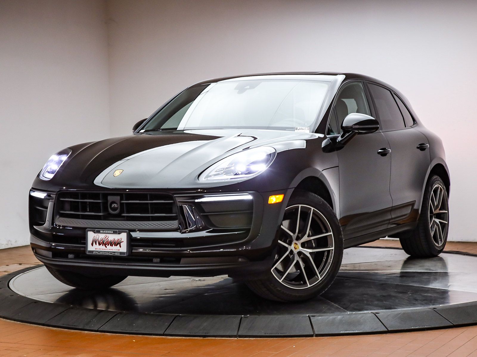 2026 Porsche Macan's photo