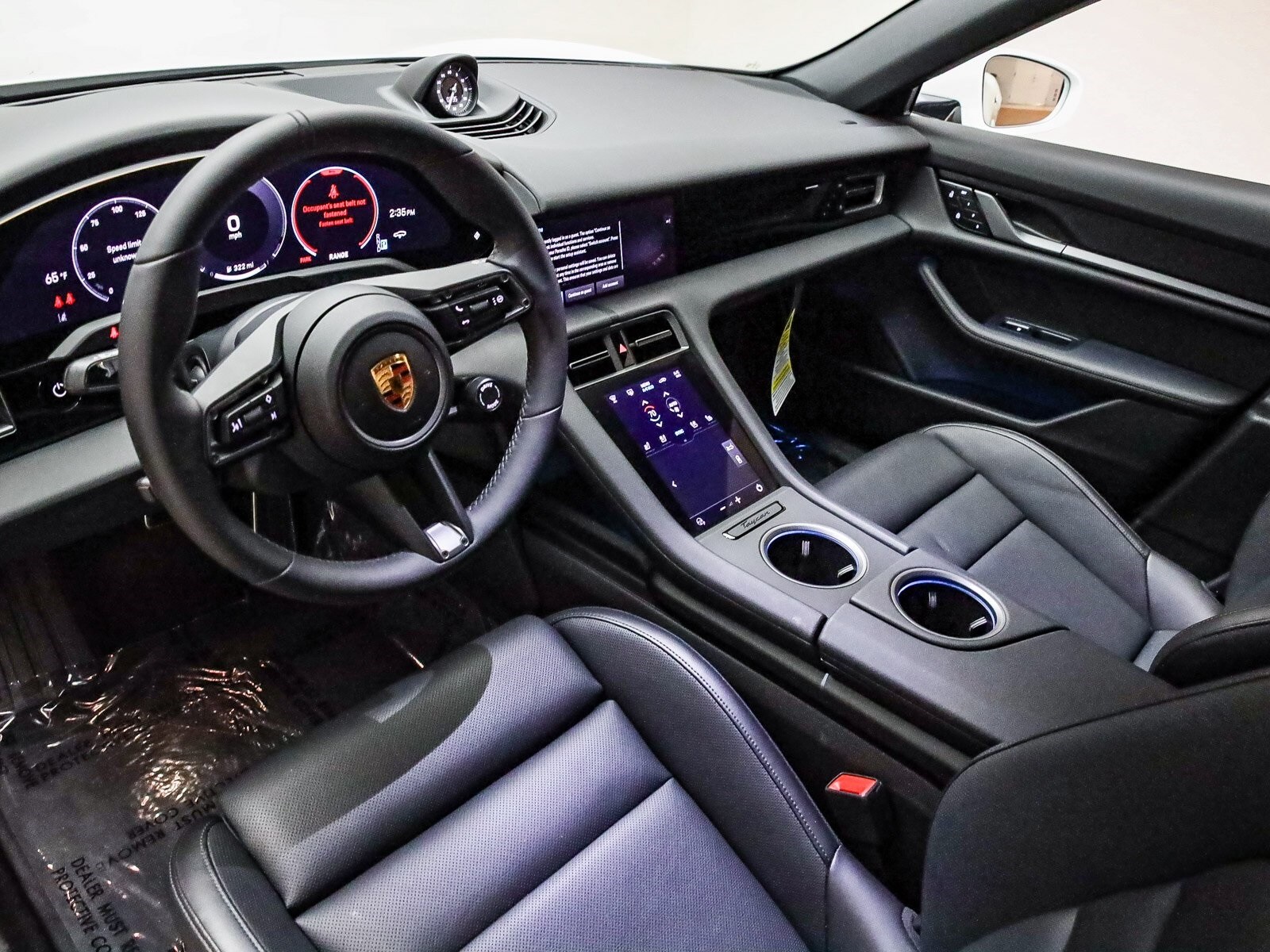 2025 Porsche Taycan photo 4