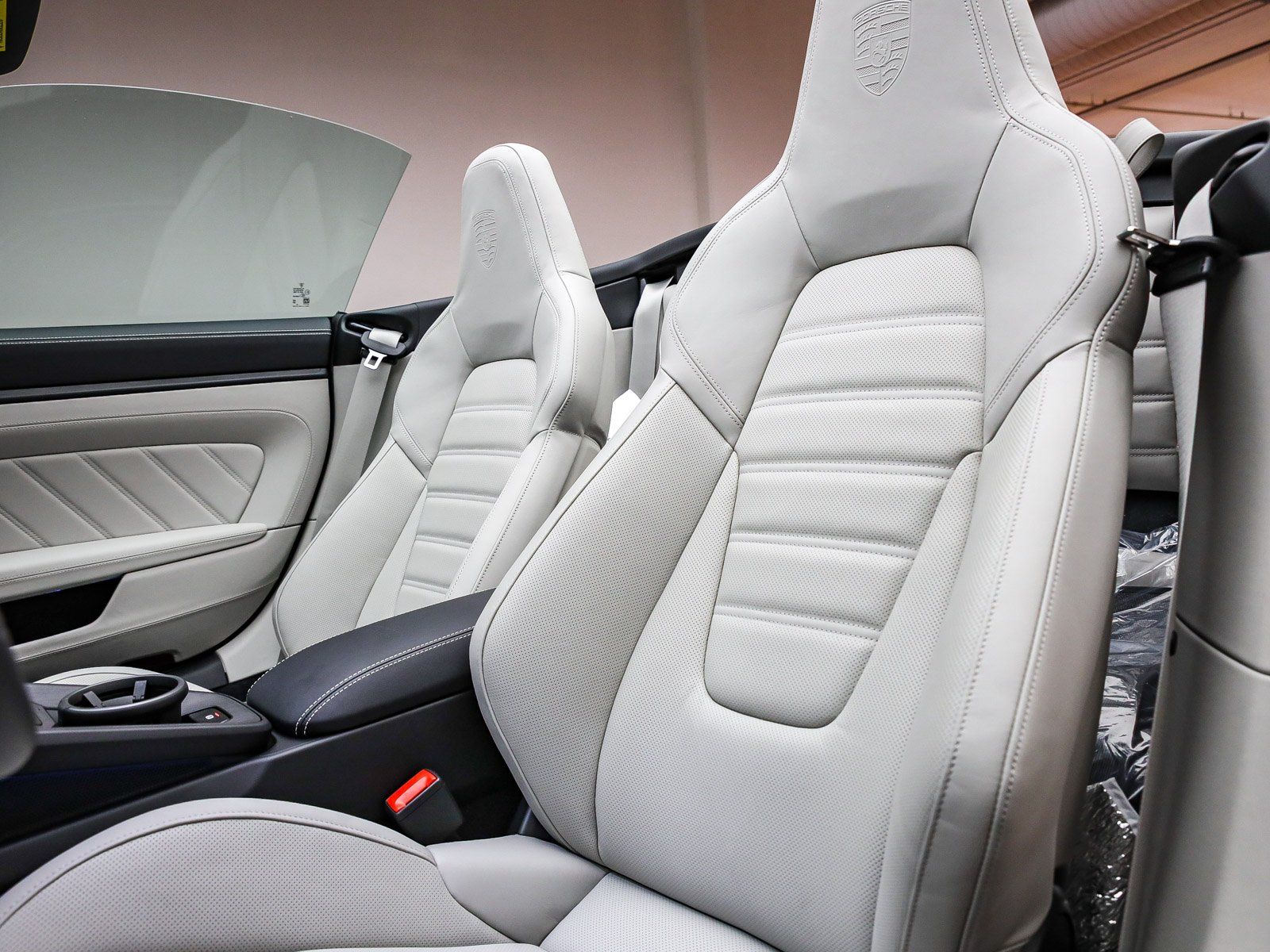 2026 Porsche 911 GTS - Photo 5