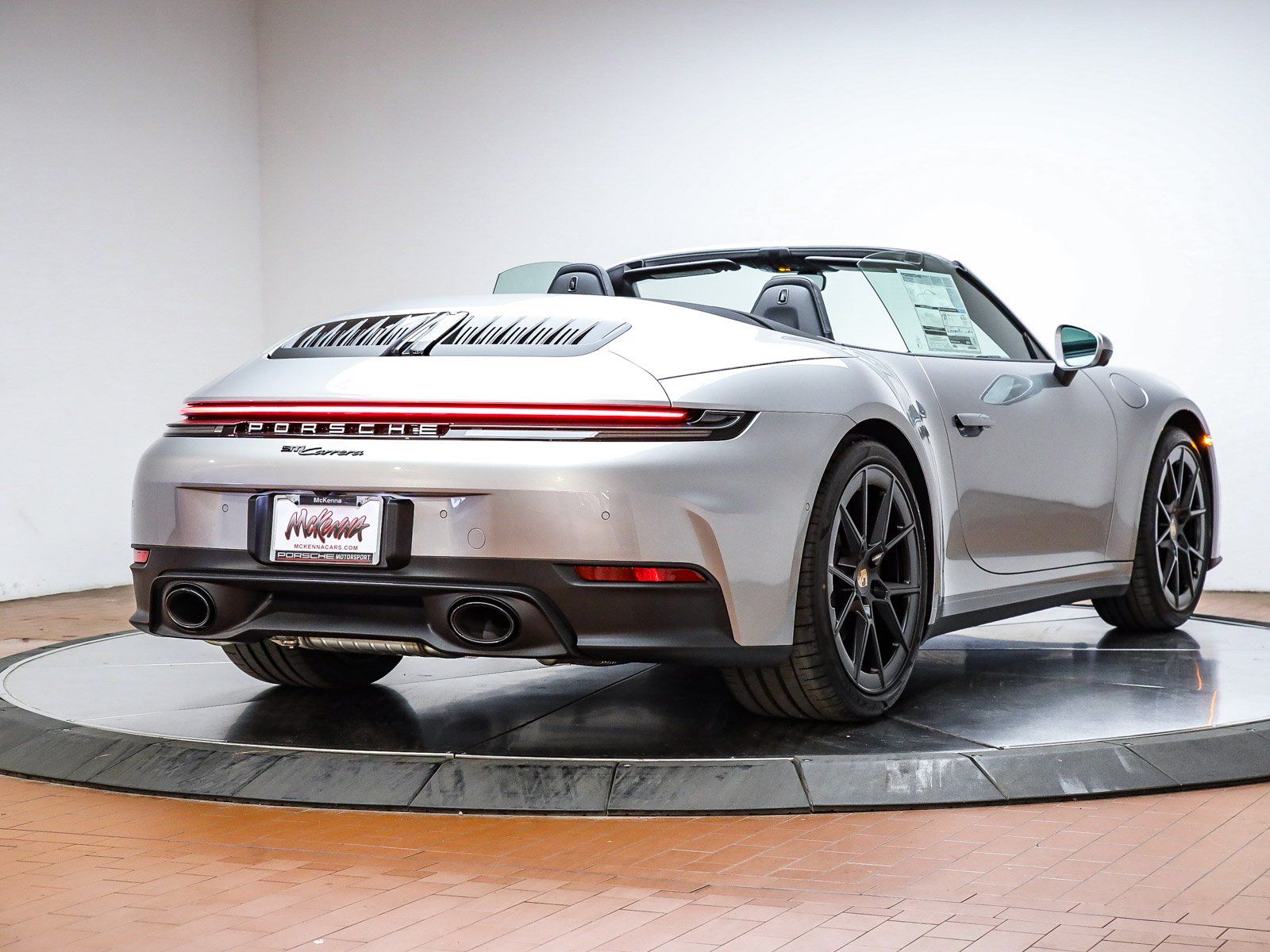 2026 Porsche 911 - Photo 6