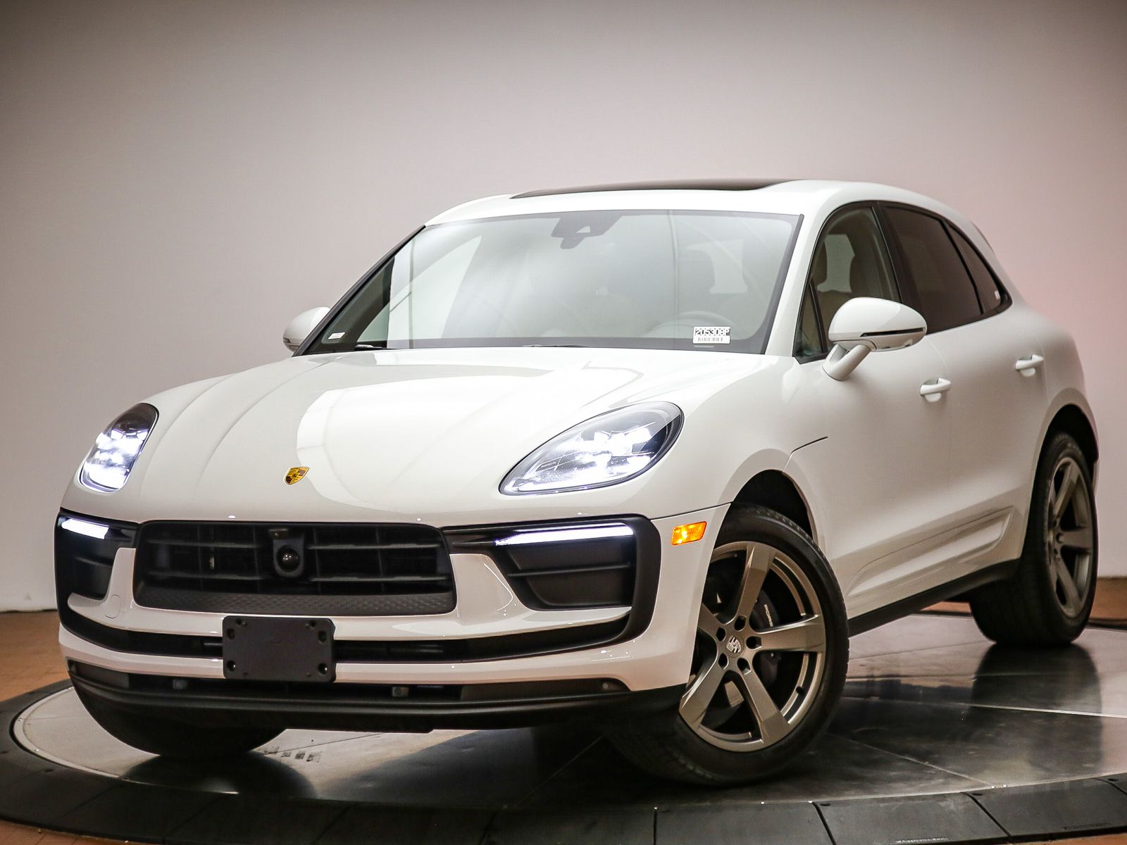 2024 Porsche Macan SUV 