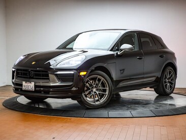 2025 Porsche Macan SUV