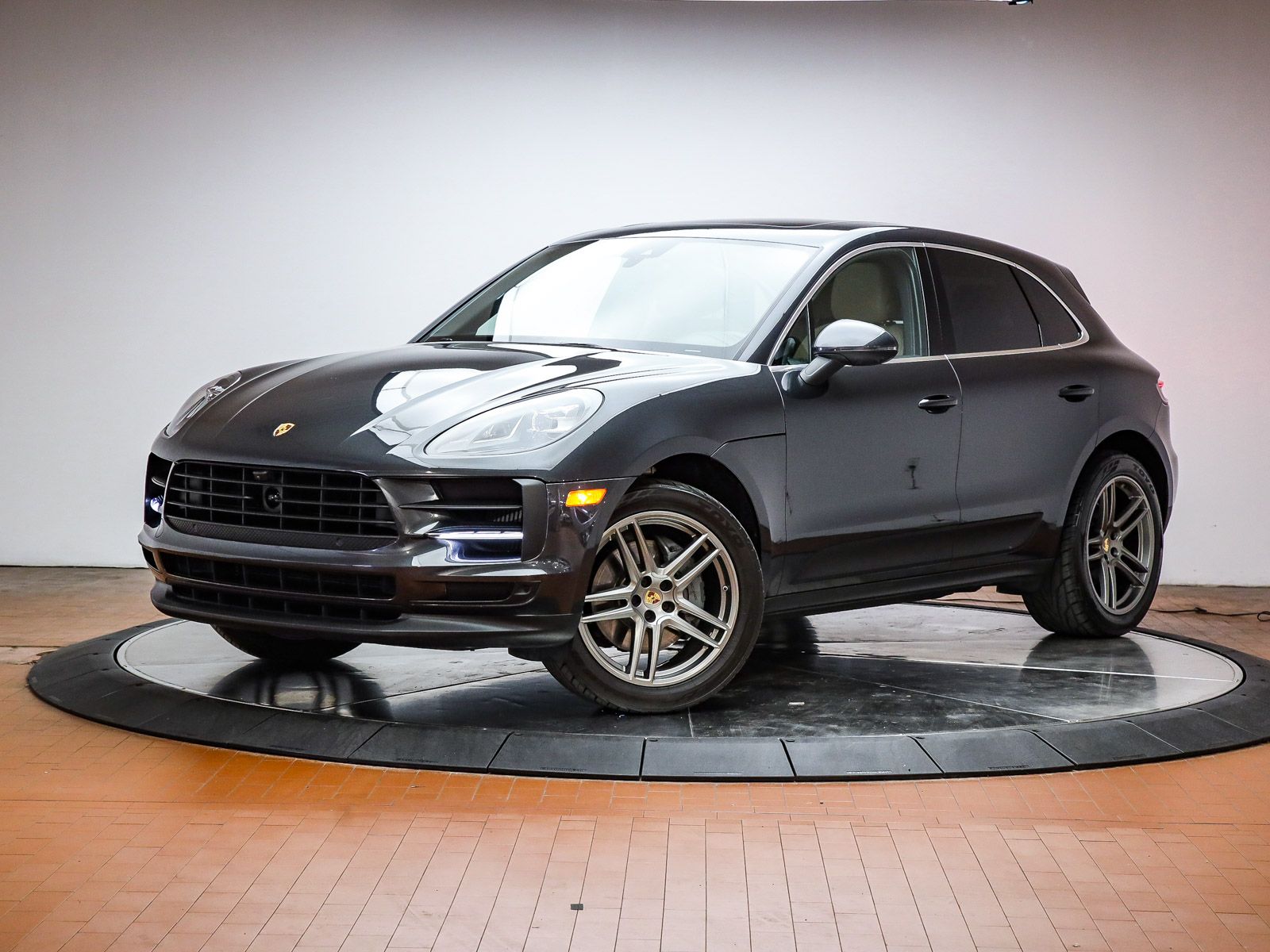 2020 Porsche Macan S
