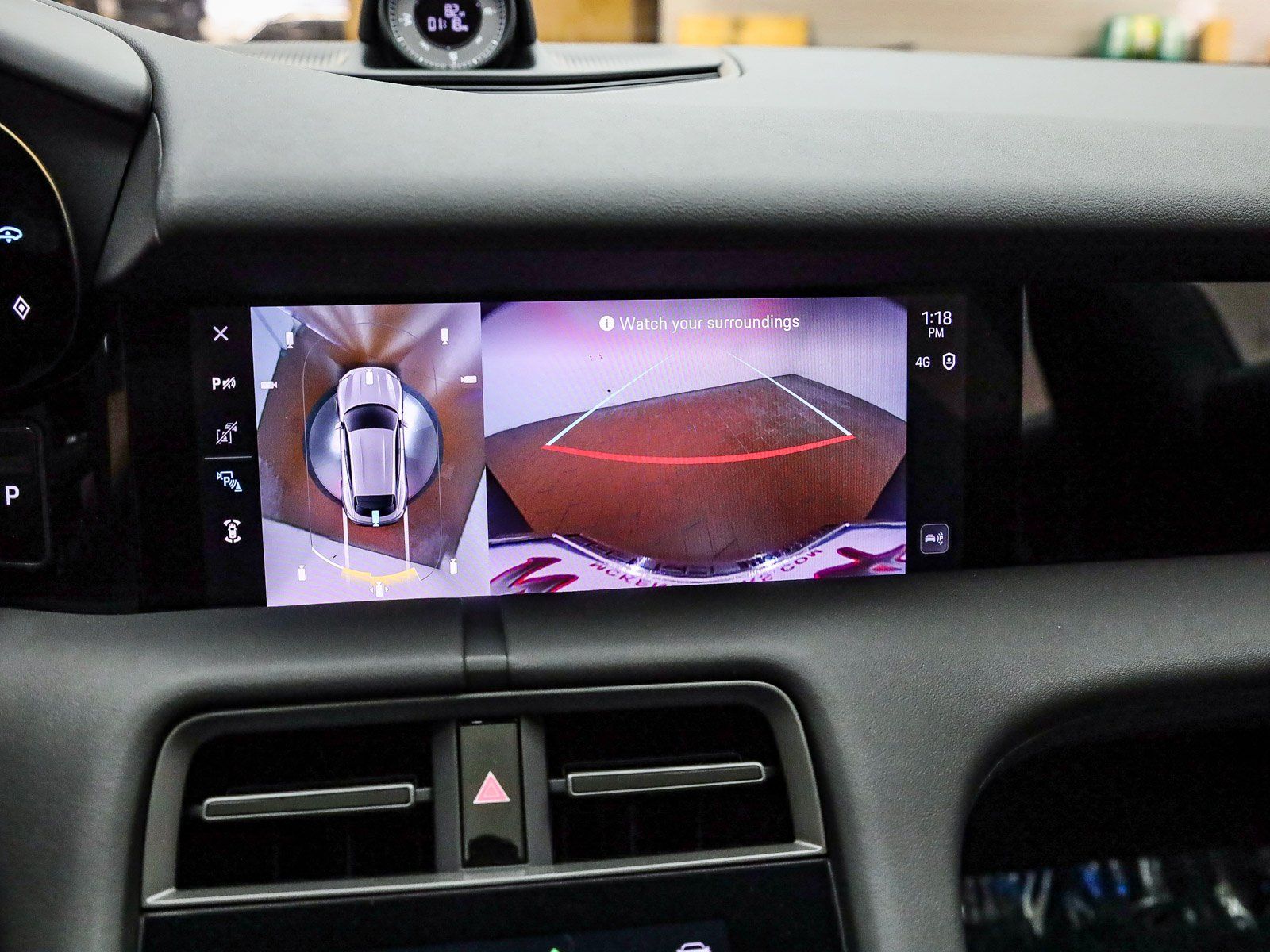 2025 Porsche Taycan S - Photo 29