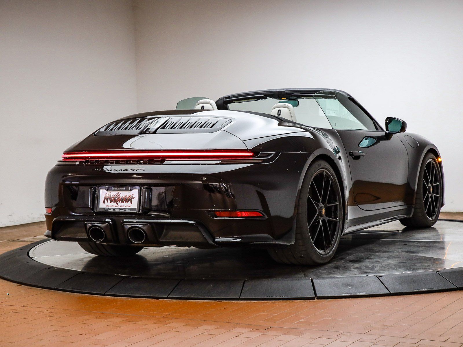 2026 Porsche 911 GTS - Photo 6
