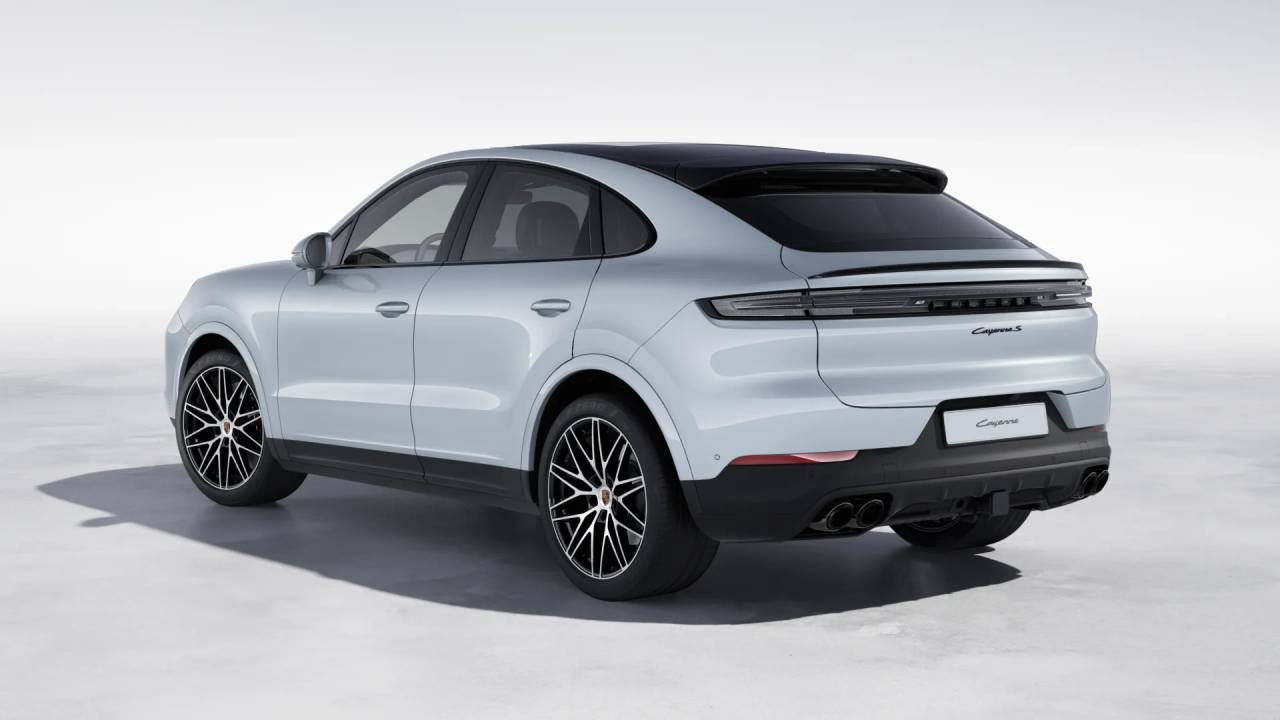 2026 Porsche Cayenne S Coupe photo 3
