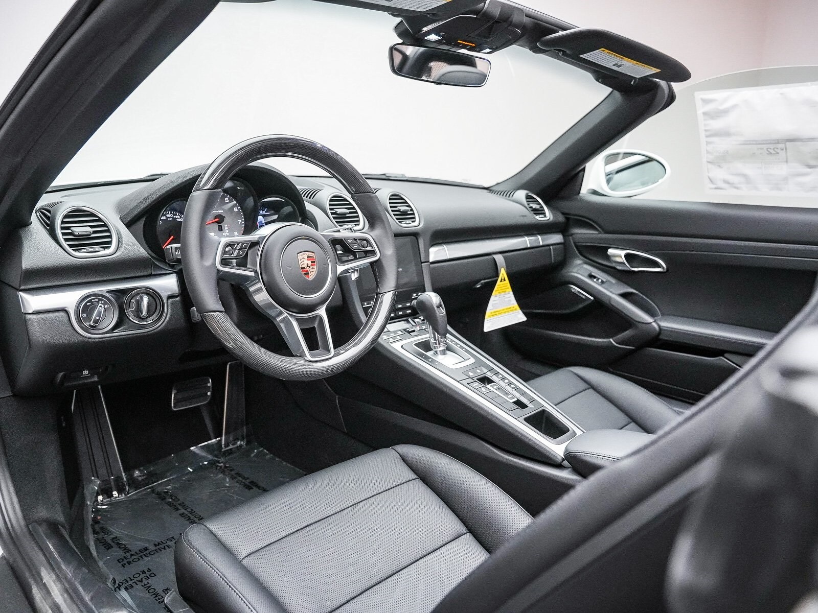 2025 Porsche Boxster S photo 4